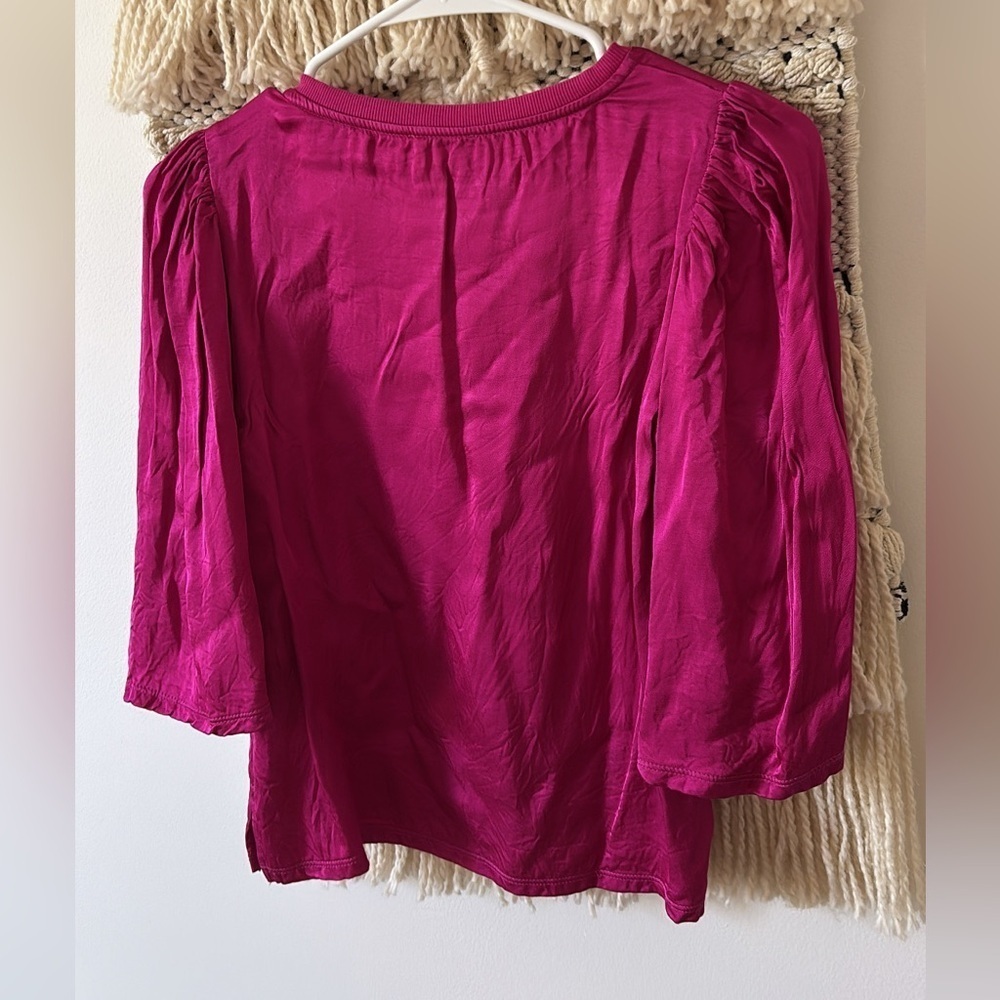 Nation LTD Donna Blouse Top Silky Bell Sleeves in Magenta Pink Size XS - Picture 4 of 5